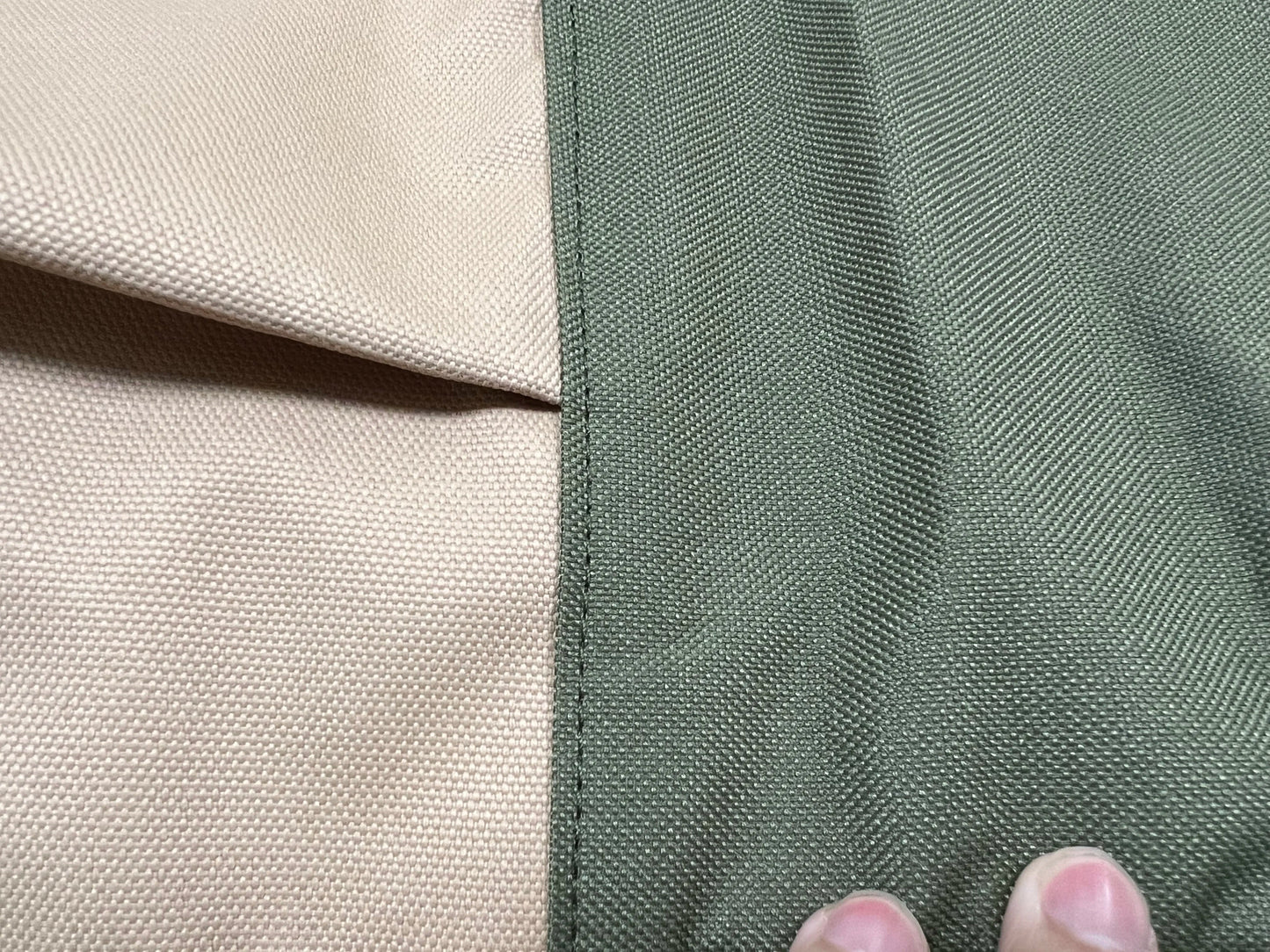 Heavy-Duty Work Apron - Split-Leg Canvas Tool Apron with Pockets for Gardening, Woodworking, and DIY Enthusiasts