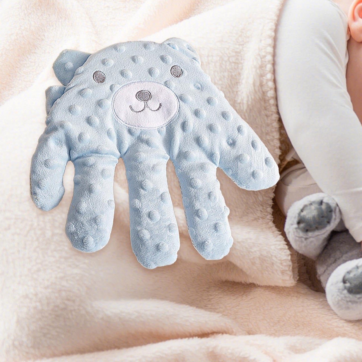 Soothing Baby Hand Pillow – Gentle Electric Patting Toy for Comfort & Startle Prevention. The Perfect Sleeping Aid & Heartwarming Gift for a Restful, Happy Baby
