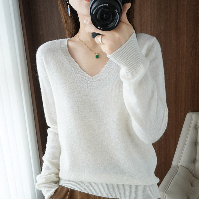 Cashmere V-neck | Zersly™