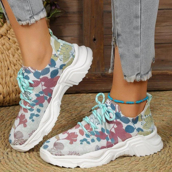 Breathable lace-up sneakers with floral print | Zersly™