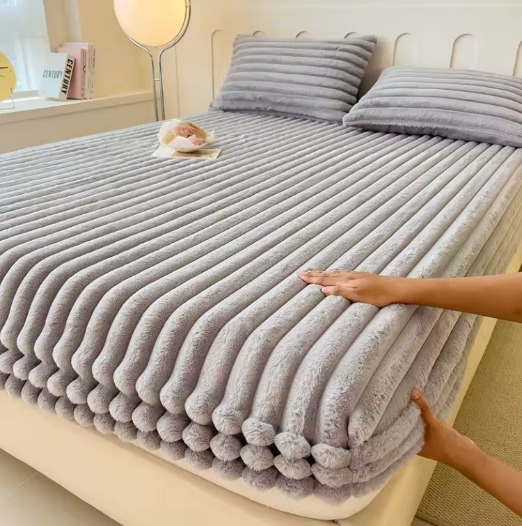 Ultra-Soft Luxury Fitted Bed Sheet