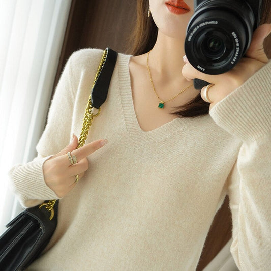 Cashmere V-neck | Zersly™